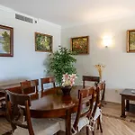 Awesome 3 Bedroom Apart. W/ 4 Terraces, Pool & Parking